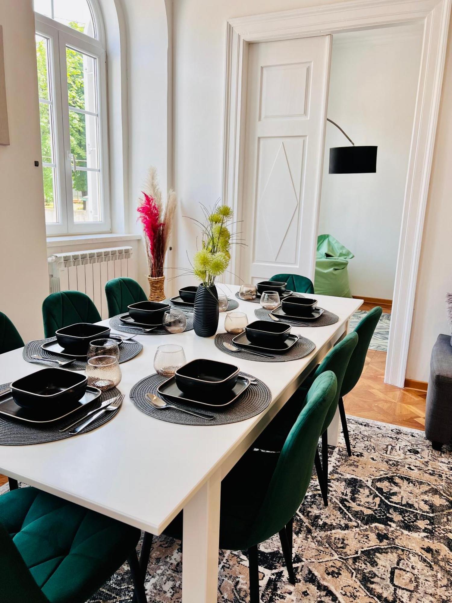 Suite Mitteleuropa Private Parking Триест Екстериор снимка