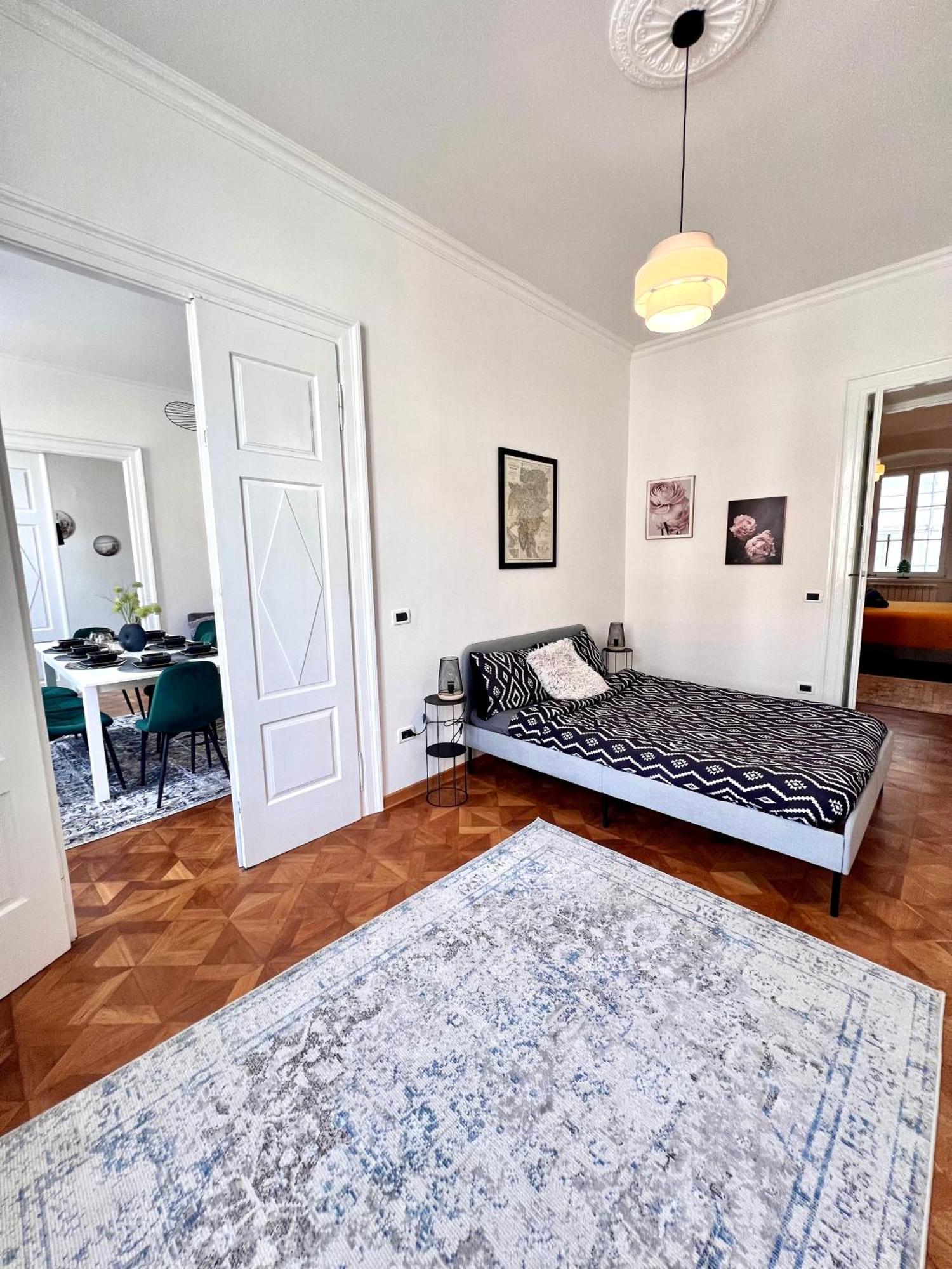 Suite Mitteleuropa Private Parking Триест Екстериор снимка
